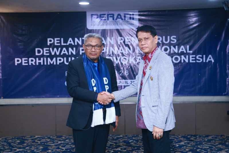 MANDAT KEPEMIMPINAN: VISI YURIDIS DAN TRANSFORMASI DR. IMAM HIDAYAT, S.H., M.H. (KETUA UMUM DPN PERADI)