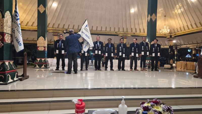 TIGA DPC DPN PERADI FEDERASI BAR INDONESIA DI YOGYAKARTA RESMI DILANTIK